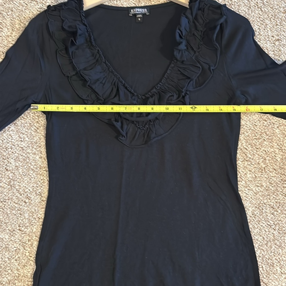 Express Dreamweight Cotton Ruffle Top - Picture 5 of 7